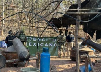 Desmantelan laboratorio clandestino en Turicato dónde encontraron 2 mil litros y casi 14 mil kilos de sustancias químicas