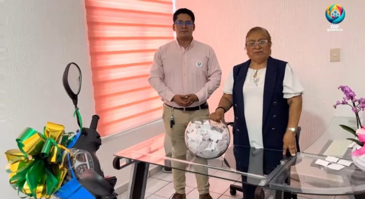 DIF Quiroga rifa motocicleta, con lo recaudado se comprará medicamentos y sillas de ruedas para la población vulnerable