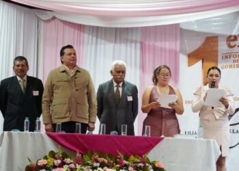 Deuda millonaria, impuestos indebidos y despensas entregadas a los muertos; denuncia en su primer informe de Gobierno alcaldesa Liliana Campos de la Luz