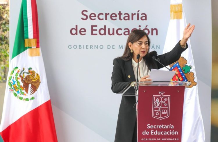 Arranca en Michoacán el ciclo escolar 2025-2026 con el compromiso de paz: Gabriela Molina