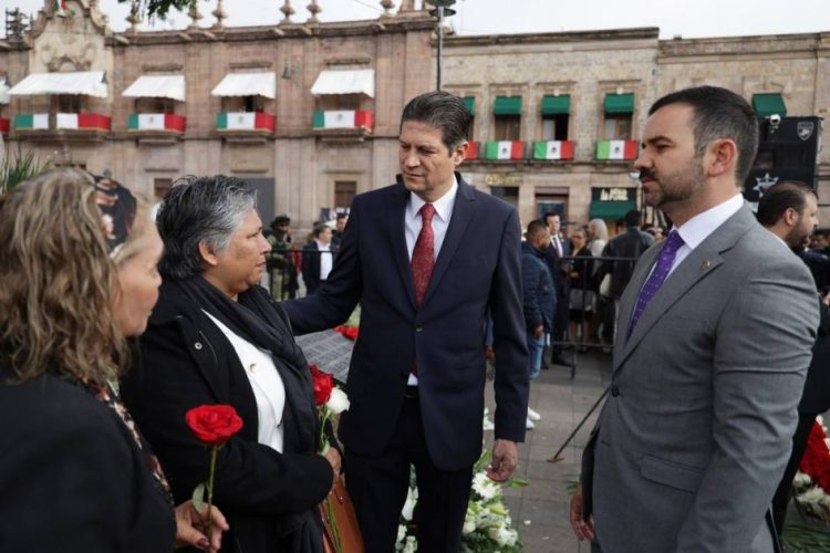 Rinden homenaje a víctimas del atentado de 2008