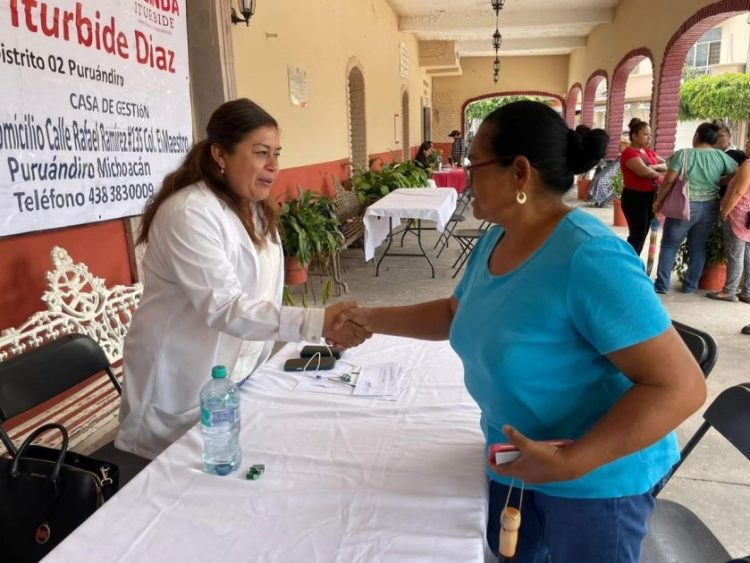 Invita Belinda Iturbide a participar en Programa de Apoyo al Reencuentro Familiar