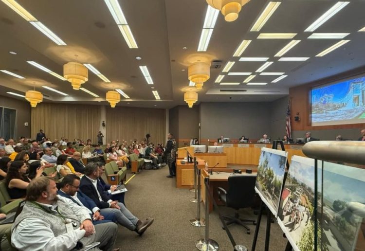 Formaliza Sacramento, California, consentimiento para lograr Hermanamiento con Morelia