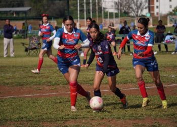 La UMSNH se afianza en el liderato del Torneo de Verano