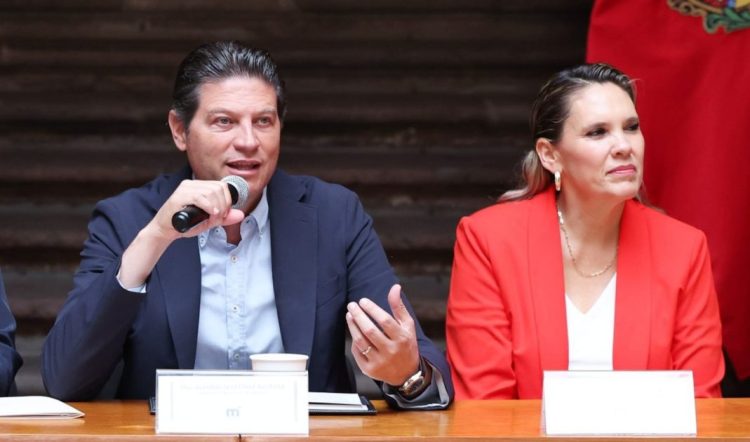 Presenta Alfonso Martínez temporada de festivales de Morelia