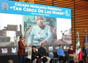 Asistió la rectora Yarabí Ávila a la inauguración del Programa Universitario “Cácaro Nicolaita”