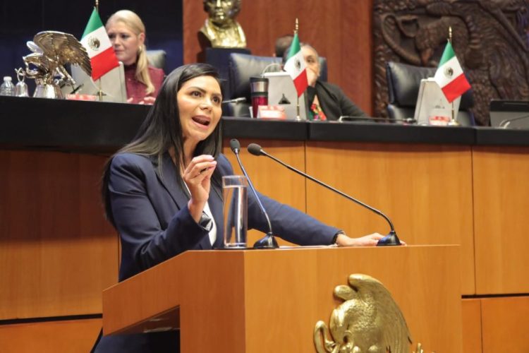 Araceli Saucedo respalda estrategia nacional para frenar la extorsión