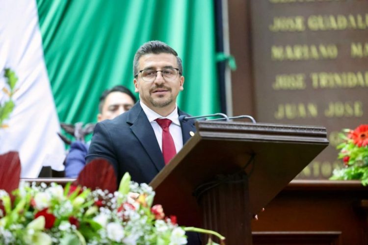 Toño Mendoza reconoce avances en Michoacán durante el 4º Informe del Gobernador Alfredo Ramírez Bedolla