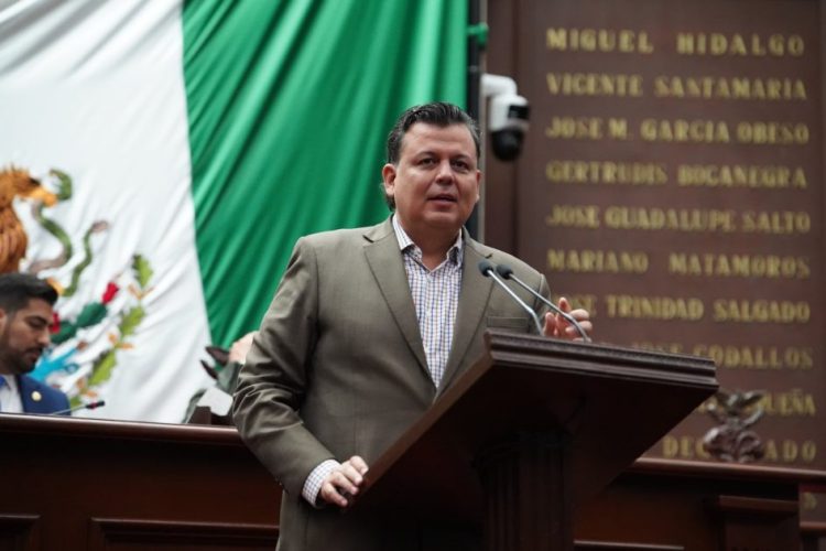 La extorsión en Michoacán no se denuncia por miedo: Memo Valencia