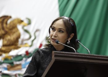 Presenta la diputada Itzé Camacho su Primer Informe de actividades legislativas