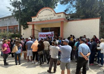 Denuncian imposición política en elección de comités en Chilchota, Michoacán