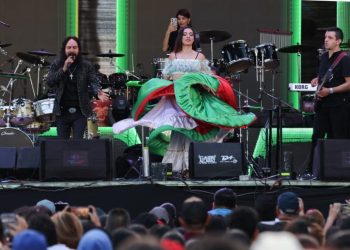 Jorge Luis Solís, el doble del Buki, le pone ritmo al Concierto por aniversario de Morelos