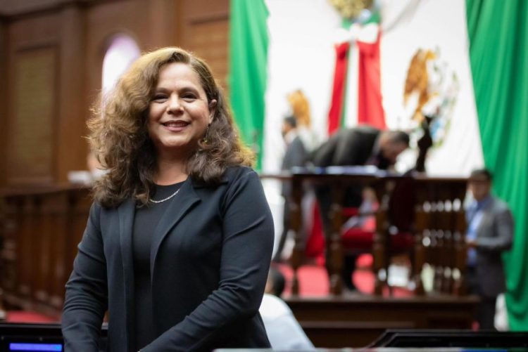 Obra pública, educación y programas sociales marcan el 4º Informe de Gobierno: Melba Albavera celebra los avances