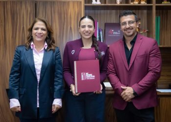 Diputado Toño Mendoza entrega su Primer Informe Legislativo ante el Congreso del Estado de Michoacán