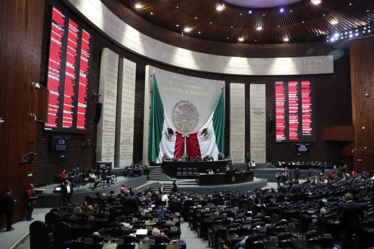 Proponen declarar el 22 de febrero como Día Nacional de la y el Periodista Deportivo en México