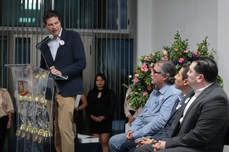 Celebra Alfonso Martínez, Aniversario del Sindicato Demócrata de Empleados Municipales de Morelia