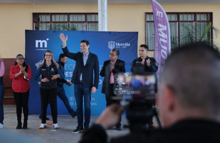 Gobierno de Alfonso Martínez impulsa movilidad peatonal segura