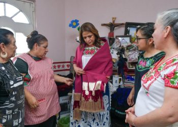 Las mujeres purépechas son símbolo de resistencia, arte e identidad: Fabiola Alanís