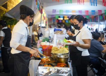 Arranca el Festival de la Enchilada y la Corunda