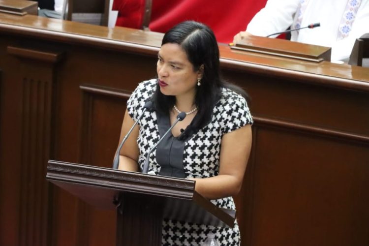Diputada Eréndira Isauro propone una nueva Ley de Archivos para Michoacán