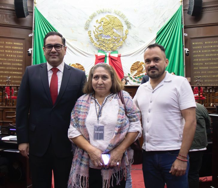 Hugo Rangel presenta la Ley Óliver, inspirada en la historia de un joven michoacano víctima de la violencia