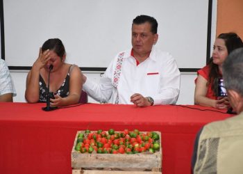 El crimen de Bernardo Bravo hiere de muerte a todo Michoacán: Memo Valencia