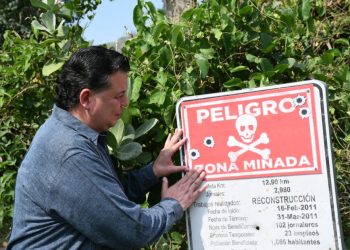 ¡No nos vamos a callar!, minas terrestres continúan matando a nuestros jornaleros, maestros y militares: Memo Valencia