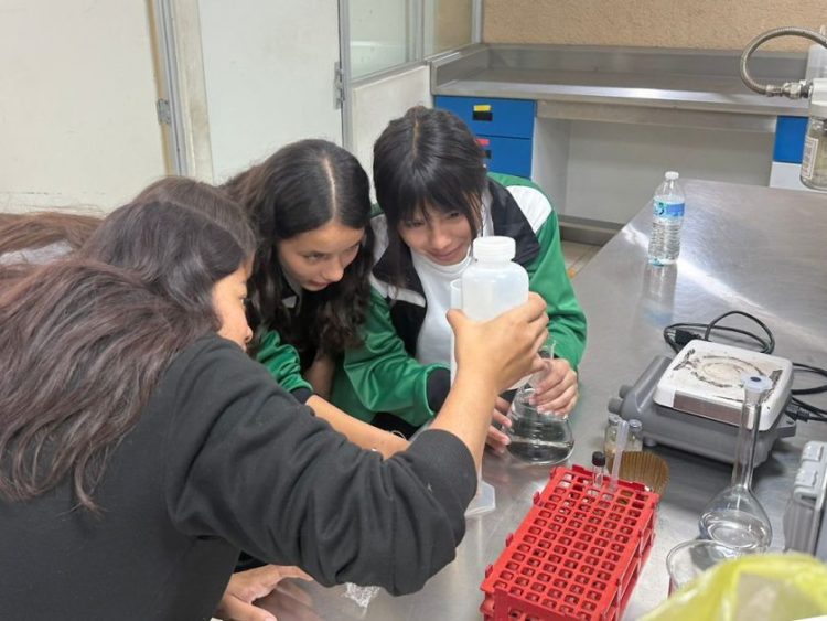 Conalep Morelia impulsa participación de las alumnas en la ciencia y tecnología