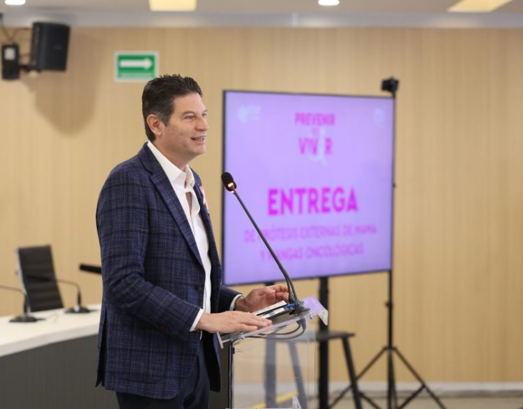 Las mujeres en Morelia no están solas: Alfonso Martínez