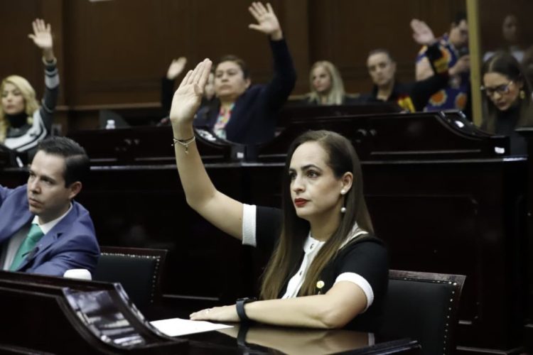 “Es hora de legislar con visión de género, ambiente y seguridad real para Michoacán”, Sandra Arreola