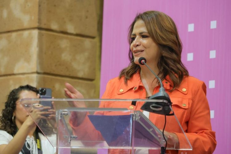 El desarrollo con justicia social es la base de una paz duradera en Michoacán: Fabiola Alanis