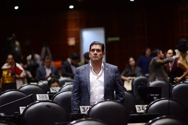 Exhorta Neto Núñez a poner lo mejor de sus capacidades al nuevo titular de la SSP