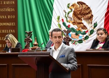 Propone diputado Toño Salas garantizar derechos a madres trabajadoras y sus hijos