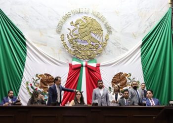 Compensación económica al cónyuge que asumió las cargas del hogar, en caso de separación: 76 Legislatura