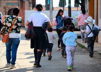 DIF Morelia invita a las familias a sumarse a colecta solidaria de cobijas