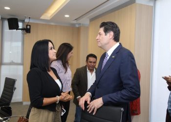 Simplificacion de trámites, resultado de escuchar a la gente: Lucila Martínez