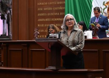 Emma Rivera propone elevar a derecho constitucional apoyo a mujeres con cáncer: “No es asistencialismo, es amor al pueblo”