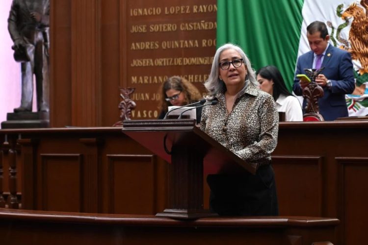 Emma Rivera propone elevar a derecho constitucional apoyo a mujeres con cáncer: “No es asistencialismo, es amor al pueblo”