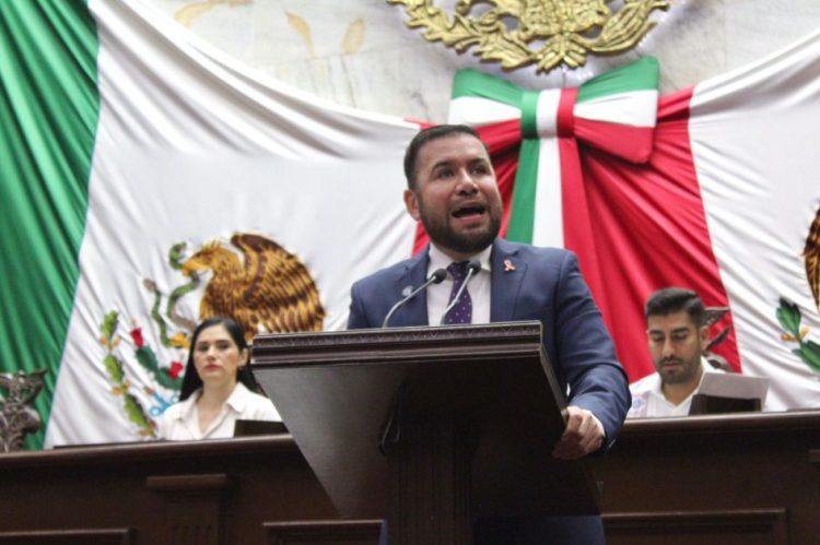 Propone Reyes Galindo vigilar el trabajo y la productividad de diputados