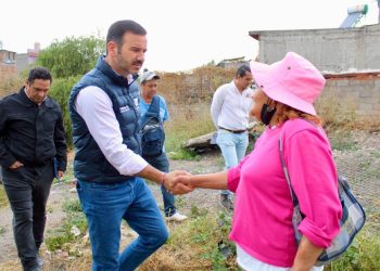 Yankel Benítez fija plan de trabajo con vecinos de Ejidal Ocolusen