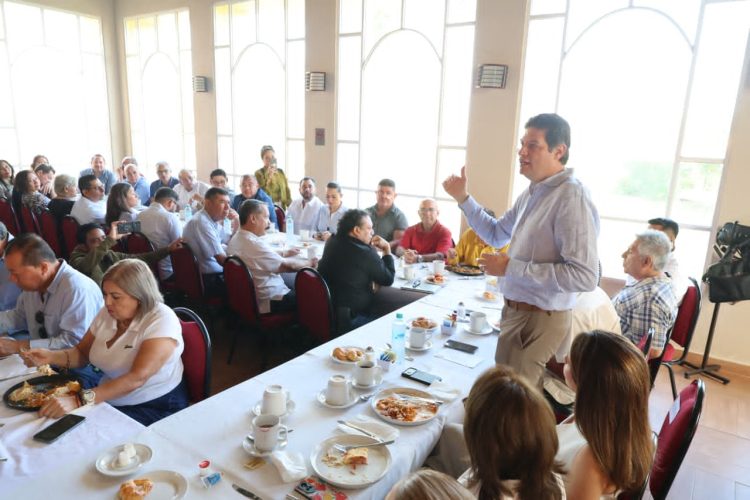 Apuesta Alfonso Martínez por recuperar valor de las familias, para construir la paz