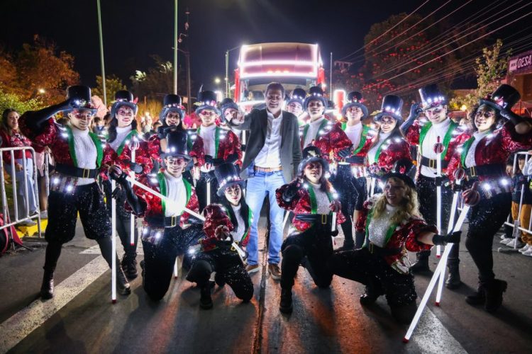 Más de 350 mil personas presenciaron la Caravana Coca-Cola