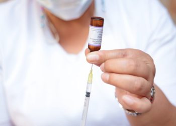 Antes de salir a viajar, vacúnate contra el sarampión