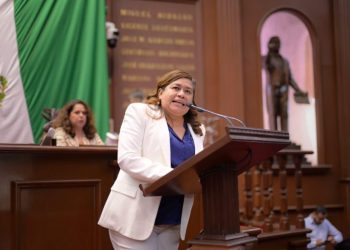 Belinda Iturbide respalda Ley de Ingresos 2026 de Michoacán