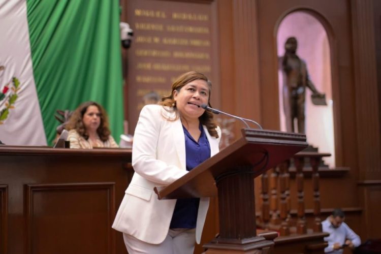 Belinda Iturbide respalda Ley de Ingresos 2026 de Michoacán