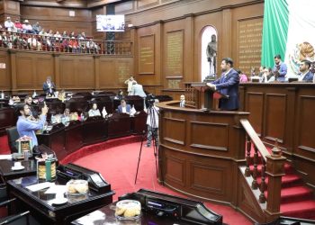 Octavio Ocampo presenta punto de acuerdo para exhortar a reforzar la seguridad en los santuarios de la Mariposa Monarca