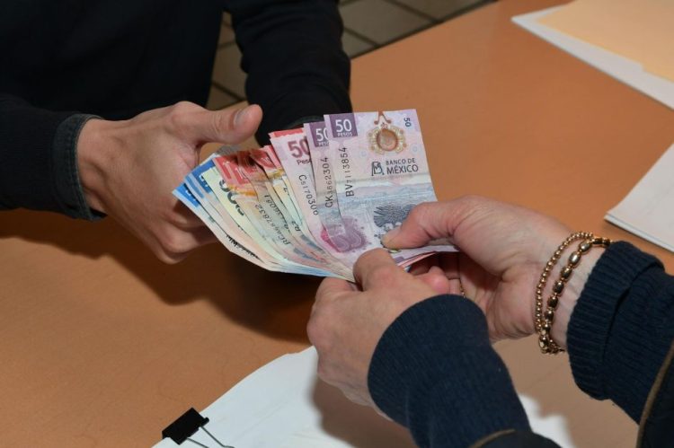 ¿Sabes cuándo y cuánto vas a recibir tu Aguinaldo 2025?