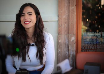 Beca Gertrudis Bocanegra garantiza el derecho a la educación: Giulianna Bugarini