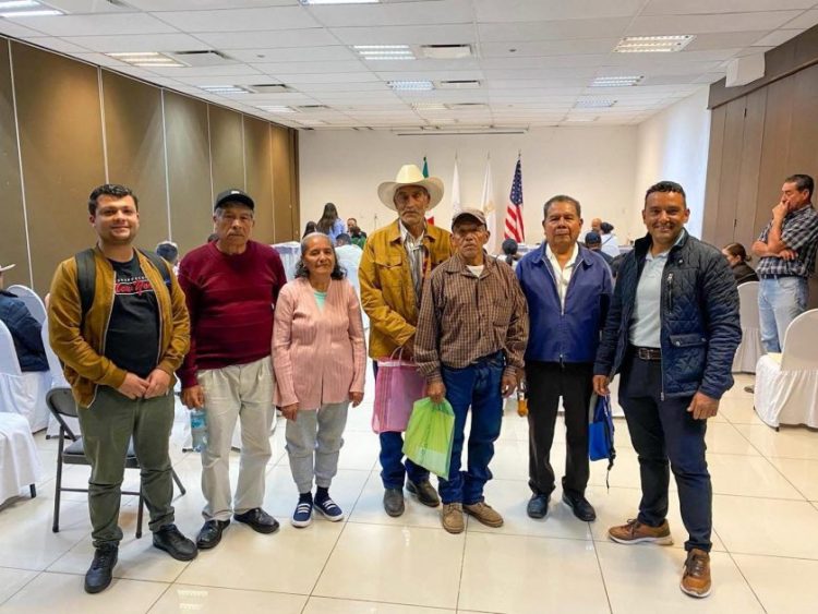 Respalda Alma Mireya González Sánchez a la comunidad migrante con acompañamiento en trámites de pensión estadounidense