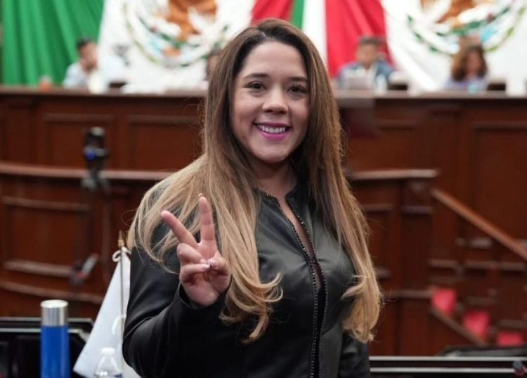 La defensa de los derechos humanos de las y los migrantes es una tarea permanente: Xóchitl Ruíz González